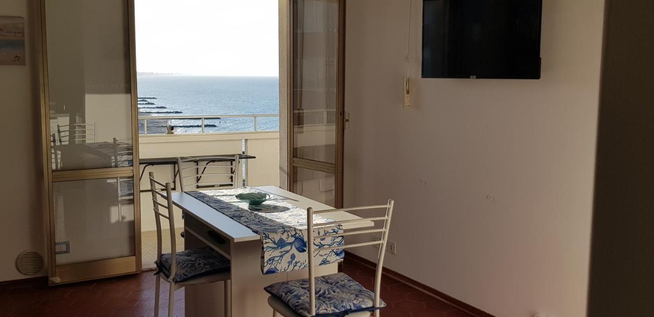Sul Mare... Apartment Misano Adriatico Luaran gambar